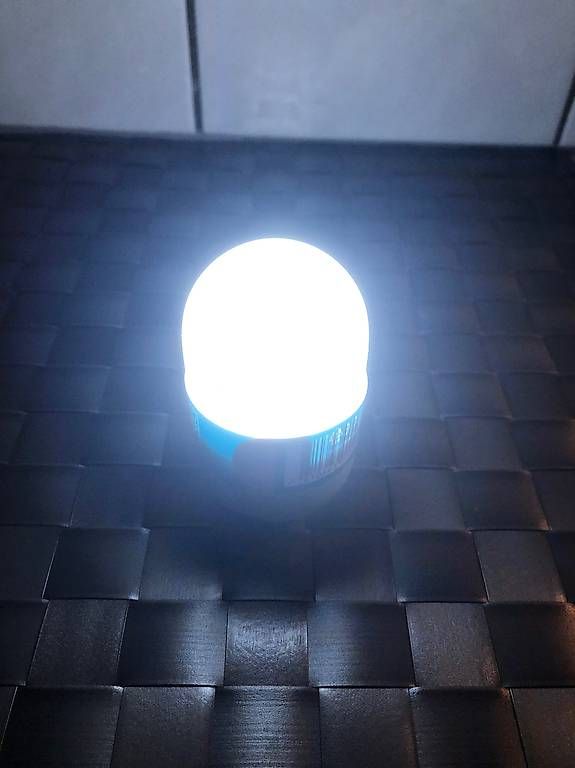 Lampade: 2 Stück Led Dreh Licht  Neu – Usato da Basel venduto da ampra2276 1