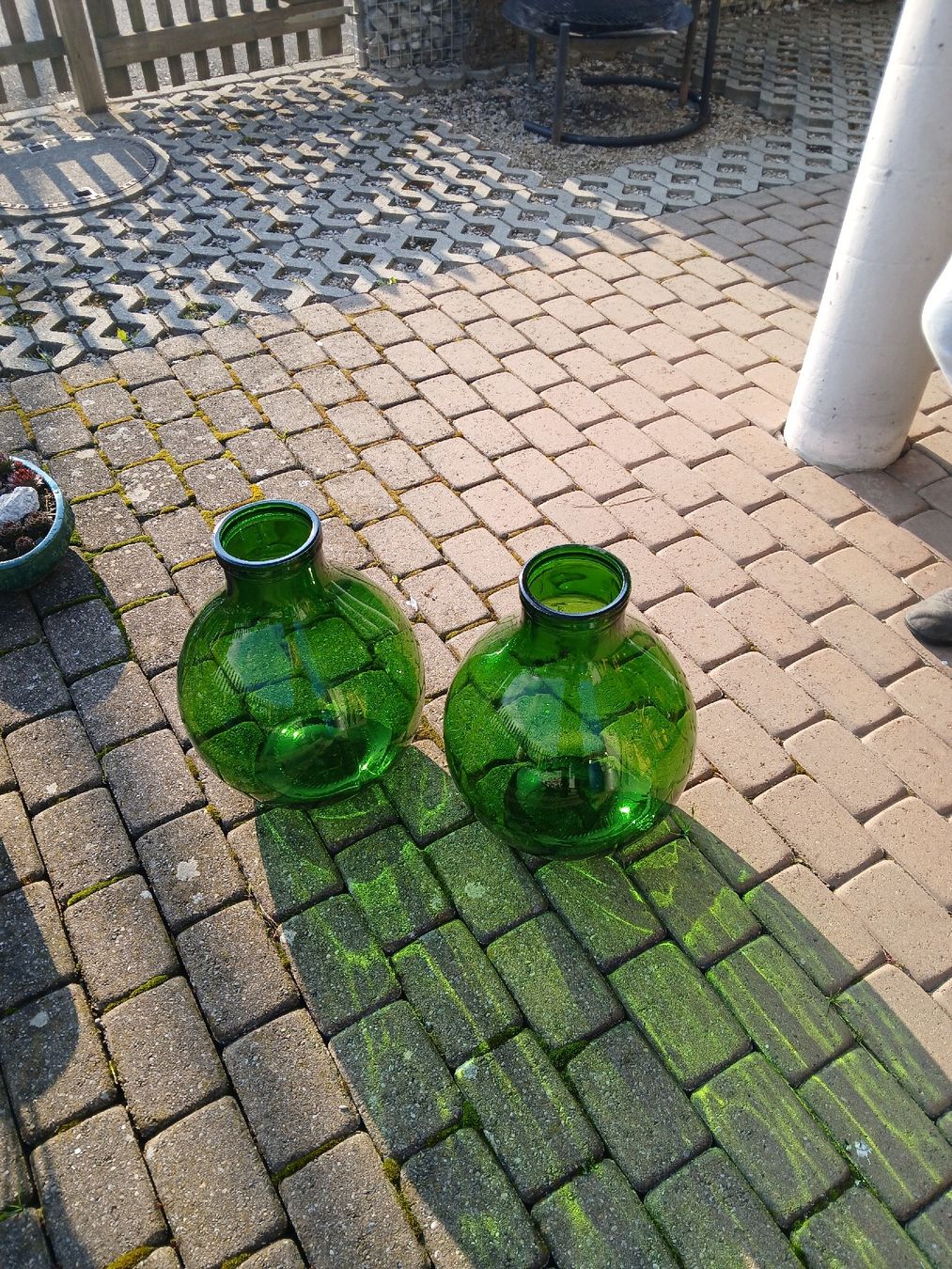 Accessori: Deux Dames-jeannes vertes anciennes – Usato da Corcelles-Payerne venduto da evalyne 2