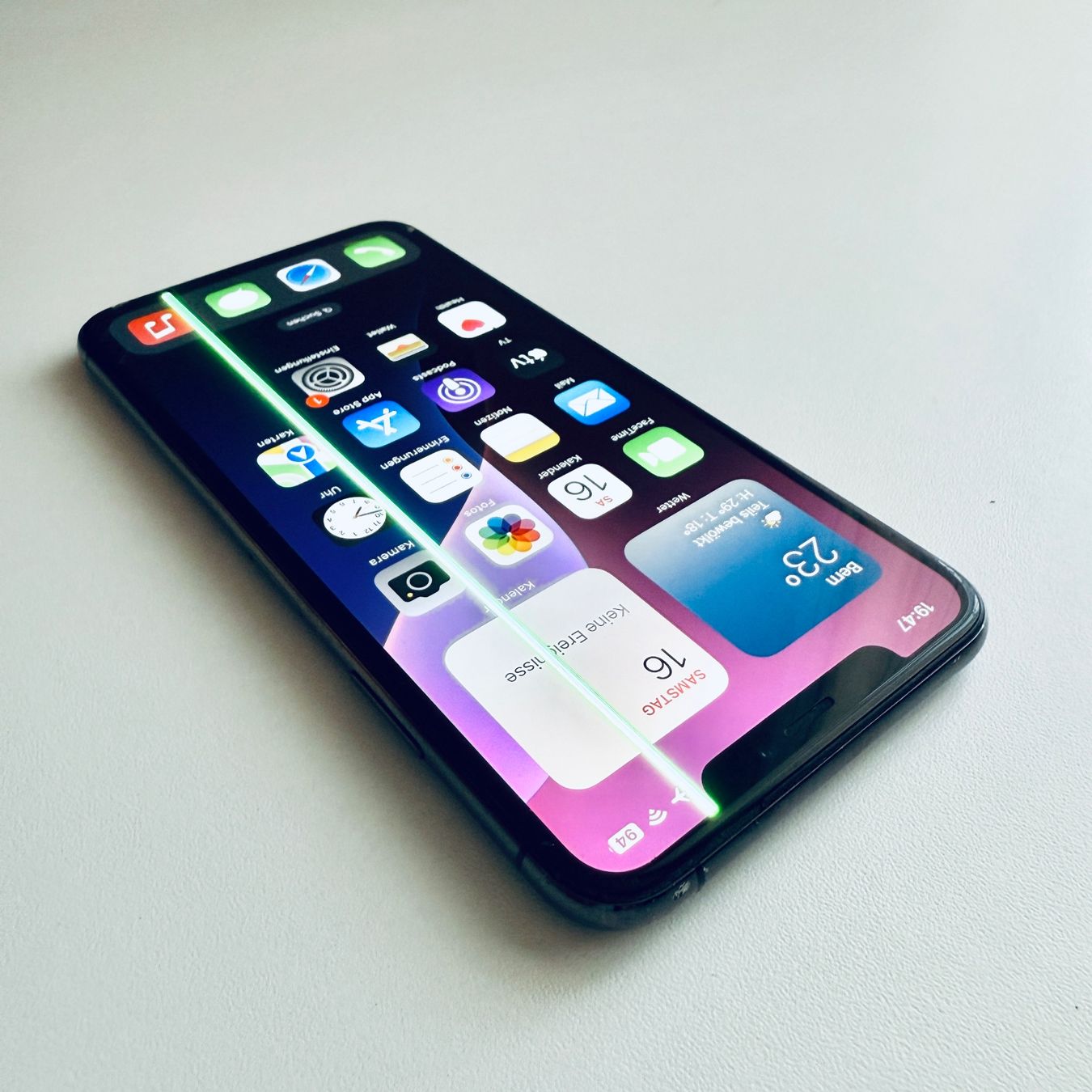 Apple Handys / Smartphones: iPhone XS Max 256GB Schwarz mit Displaybruch – Gebraucht aus Basel von MY.AIRPODS.SHOP 4
