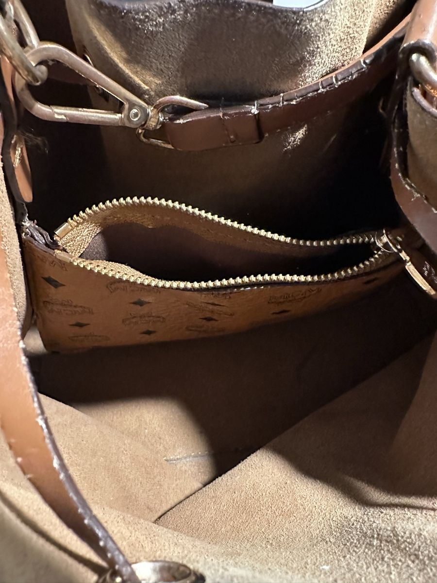 Borse da donna: Handtasche / Beuteltasche braun – Usato da Schmerikon venduto da Seepfaerdchen 6