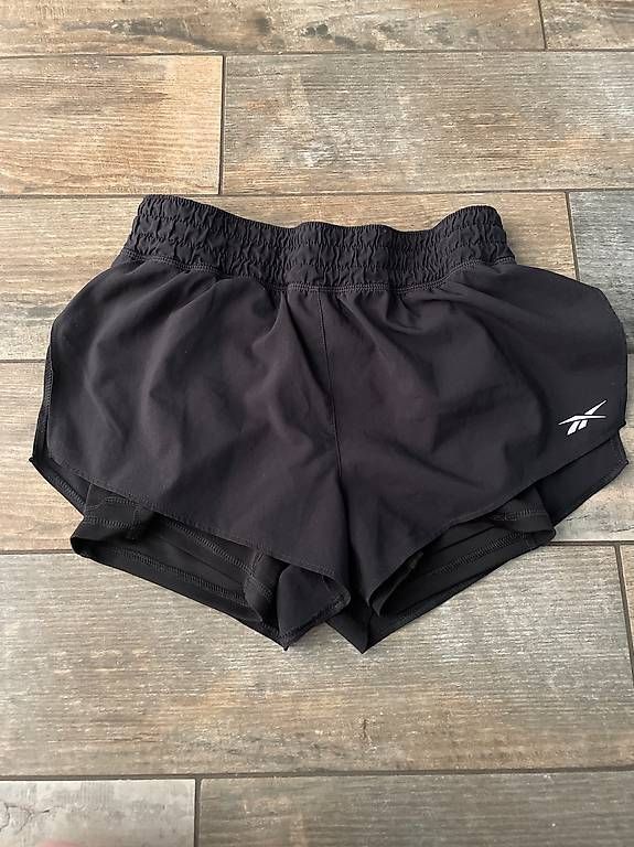 Reebok Pantaloni: Reebok Sporthose in Gr. XS – Usato da Ruggell venduto da knoedifisch