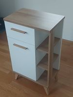 Schrank in Weiss und Holzoptik mit Schublade und Seitenregal