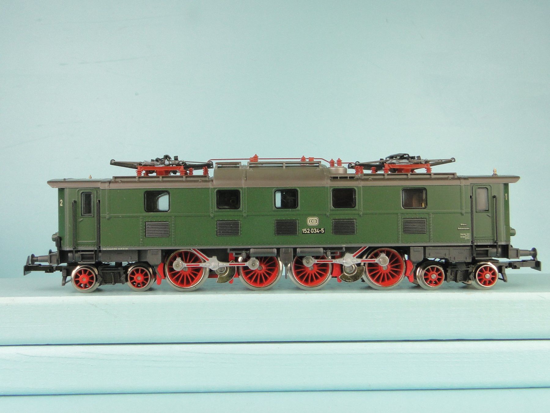 Märklin Modellini di ferrovie: Märklin 8366 BR 152, HAMO Gleichstrom, NEU – Usato da Bülach venduto da cann11 3