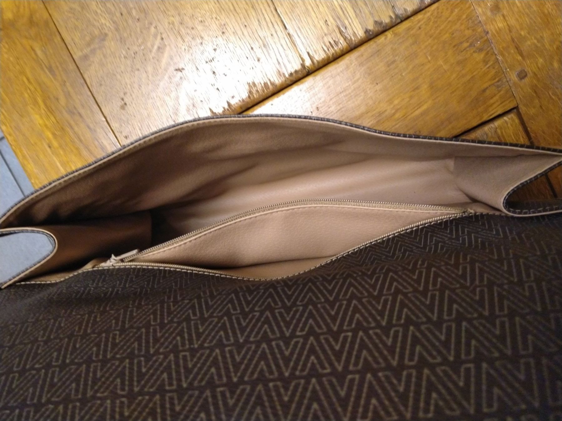 Taschen für Damen: Pochette Mario Valentino – Gebraucht aus Rieden AG von Galina11 5
