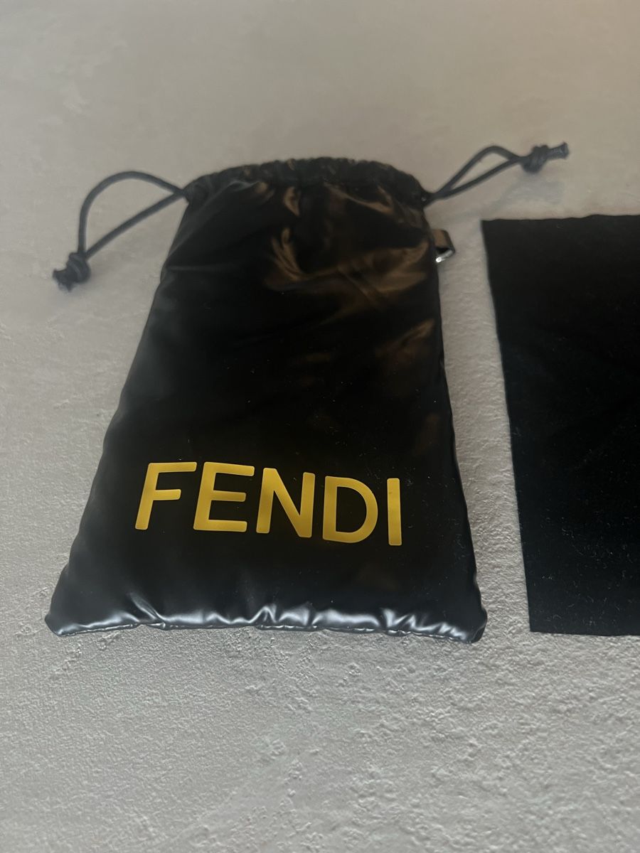 Occhiali & Lenti: Fendi - Sonnenbrille – Nuovo (secondo la descrizione) da Horgen venduto da SwissSecureMarket 1