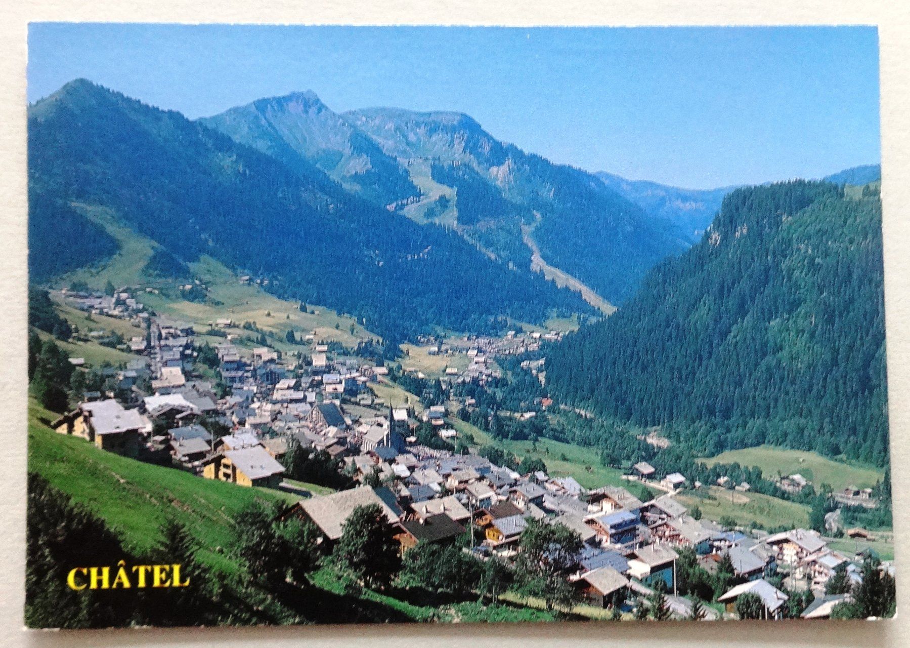 Cartes postales: Châtel 1235 m - Vue générale et le Lingua – D'occasion à Fétigny par Billy2miny