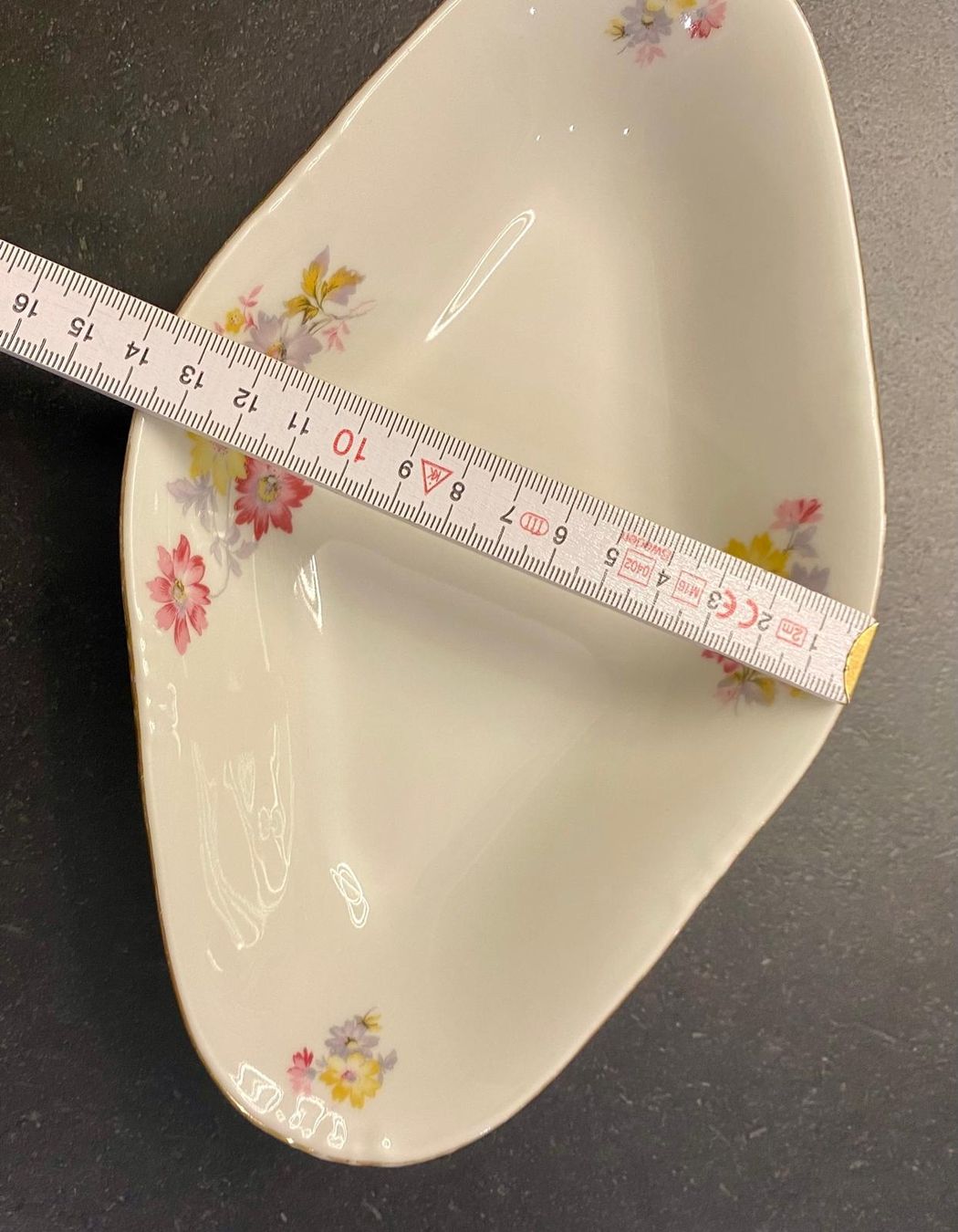 Servierplatten: Bavaria Konfektschale mit Blumenmuster – Gebraucht aus Krauchthal von MEWA01 4