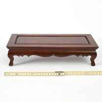 Chinesischer Holz Stand od. Podest in Tischchen Form No. 1