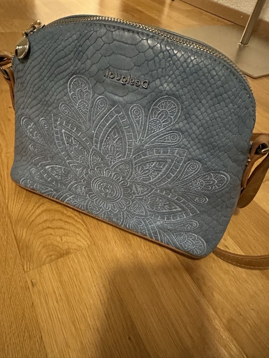 Desigual Borse da donna: Tasche – Usato da Buttikon SZ venduto da Dana2002 1
