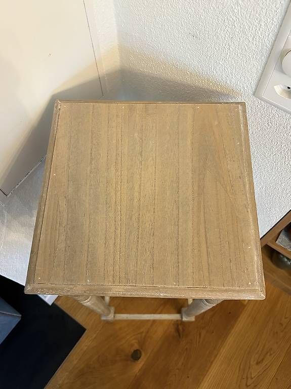 Tische: Beistelltisch / Pflanzentisch Holz – Gebraucht aus Thürnen von Yaroc 4