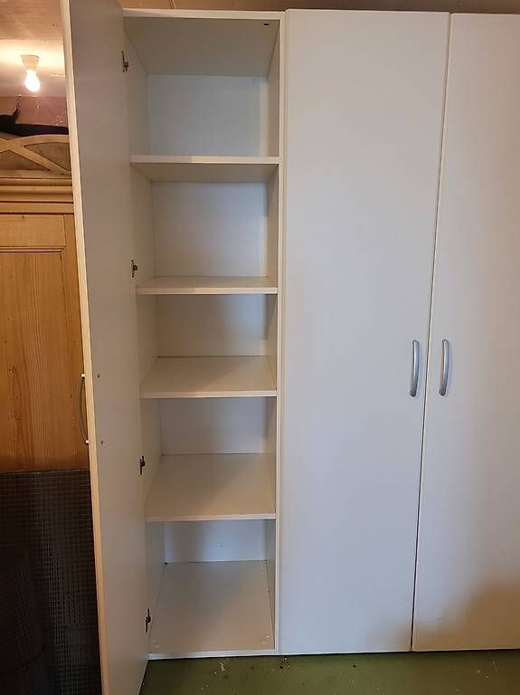 Armadi: Wandschrank, Kleiderschrank weiss – Usato da Schwellbrunn venduto da rot_9mn5 3