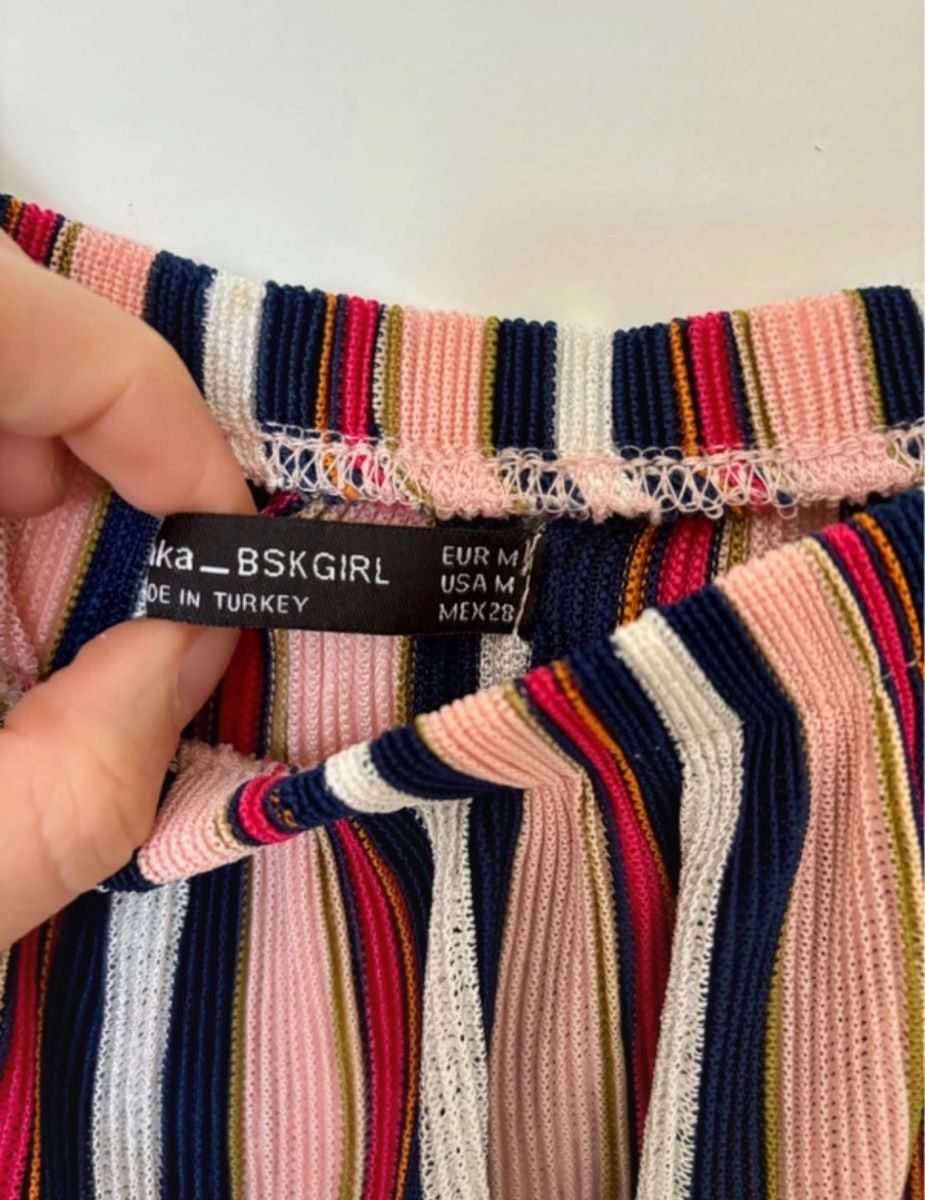 Bershka Top: Summer Top Off Shoulder Bershka – Nuovo (secondo la descrizione) da Genève venduto da gai_w7bf 2