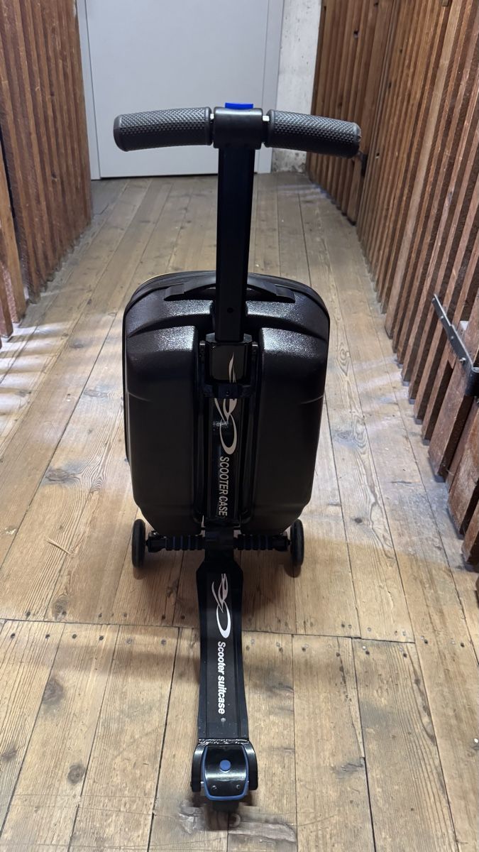 Koffer & Taschen: Scooter Koffer – Gebraucht aus Zürich von KONTAKT01 3