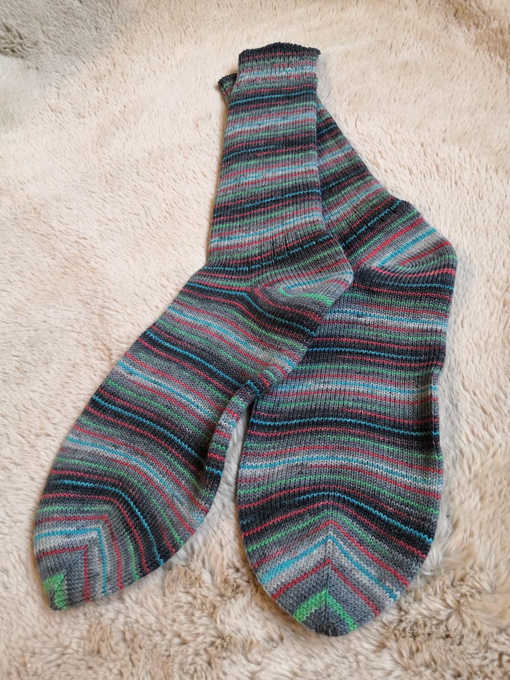Socken: Coole Wollsocken von MARO, Gr.49/50 – Neu und originalverpackt aus Birsfelden von Pluesser 1