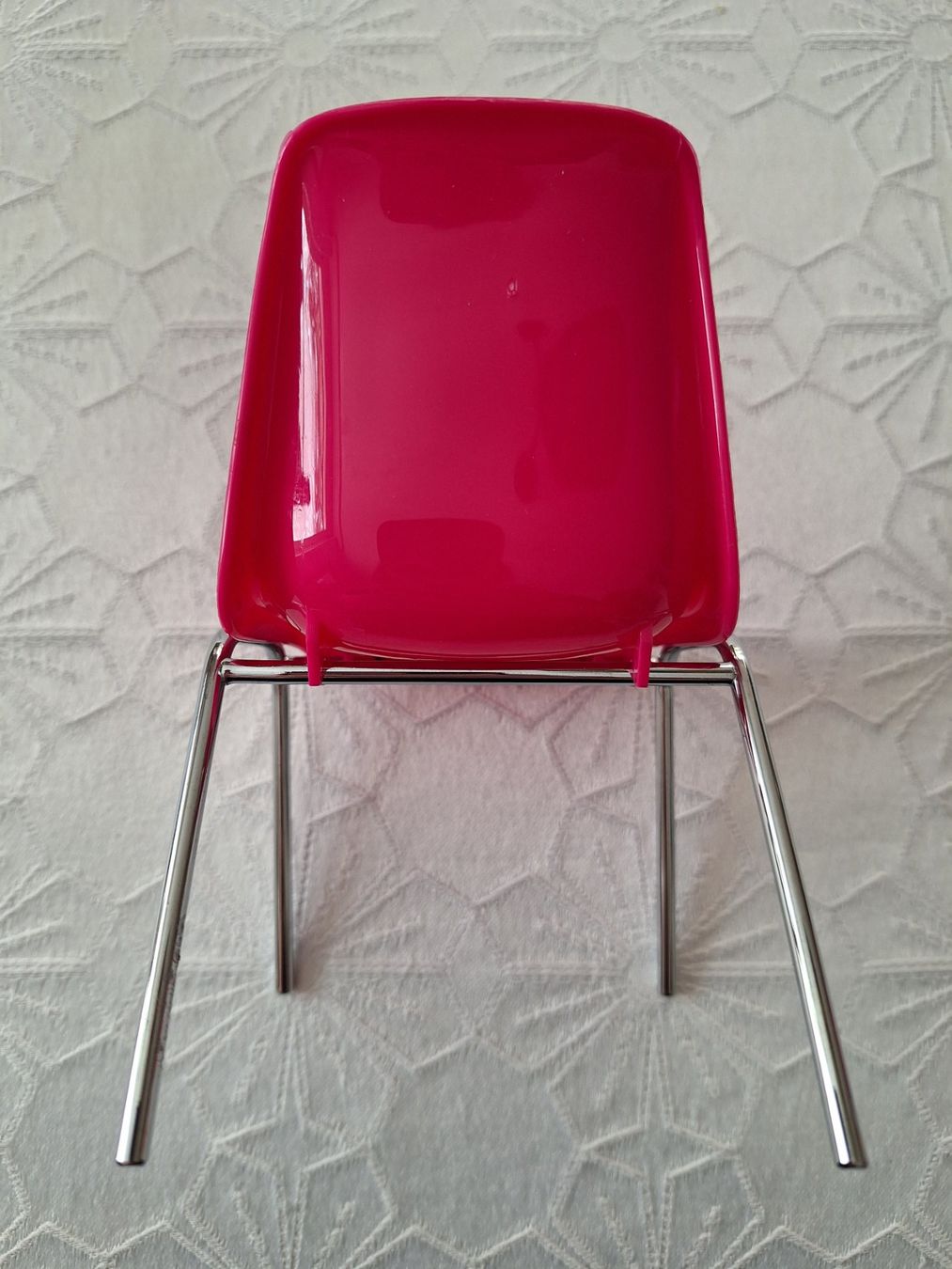 Chaises: Miniatur Stuhl Fuchsia – D'occasion à Turgi par Markito0 3