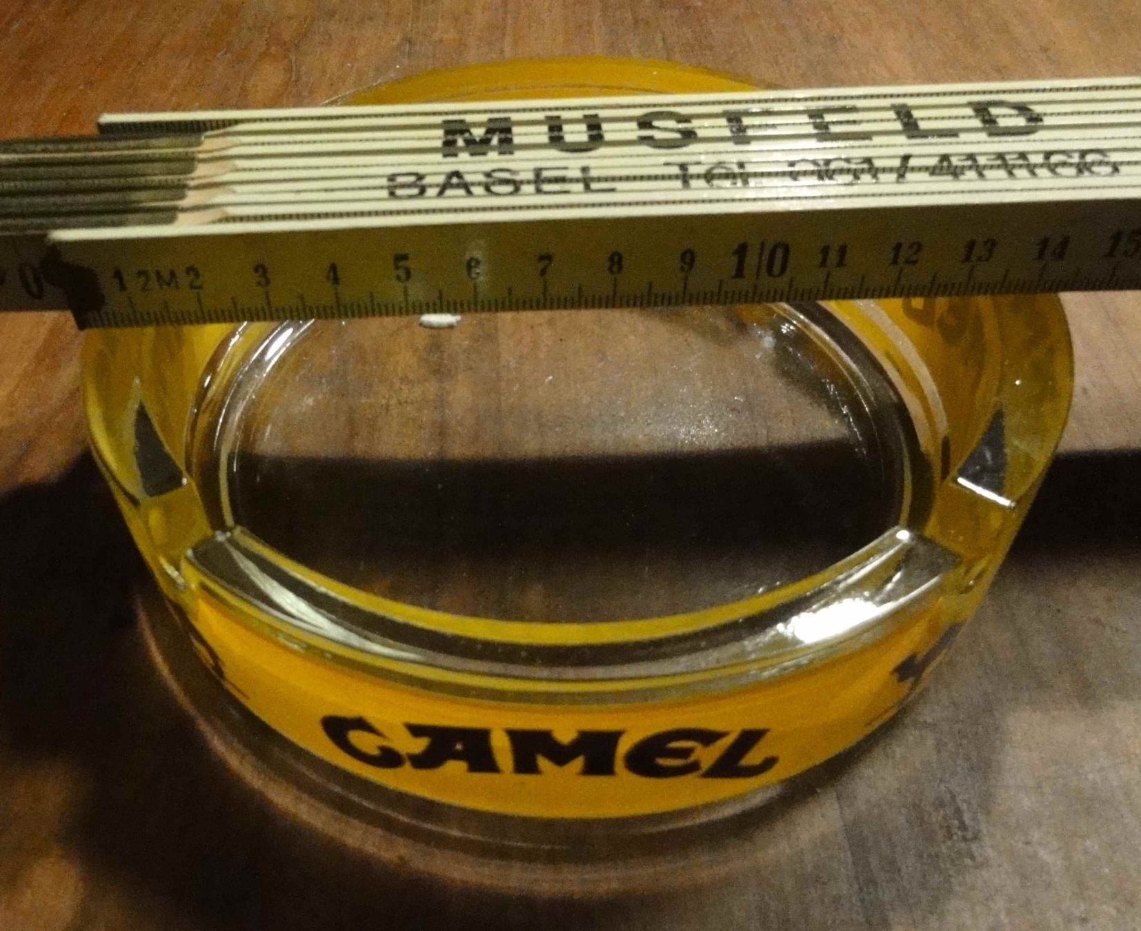 Camel Portacenere: Aschenbecher Camel – Usato da Wohlen AG venduto da Flusslauf 1