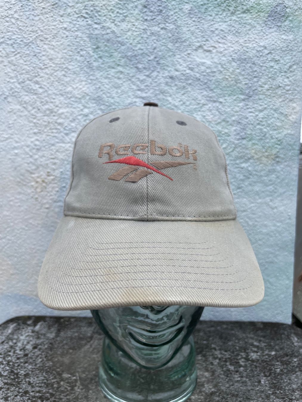 Reebok Copricapi, berretti & cappellini: Vintage 90s Cap Reebok – Usato da Zürich venduto da le_souk