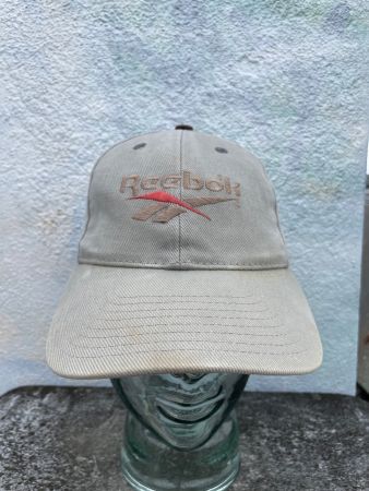 Vintage 90s Cap Reebok