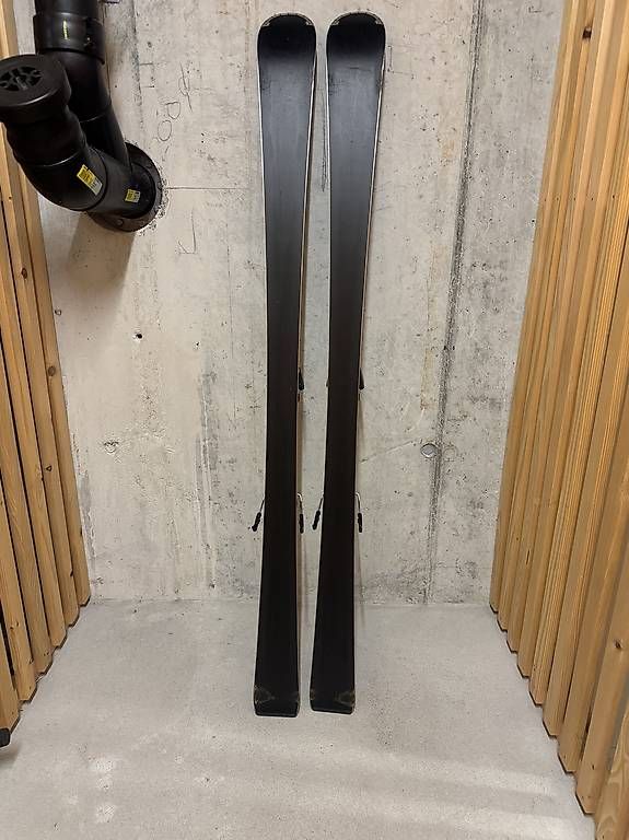 Atomic Skis: Atomic Redster Pro Ski – Gebraucht aus Affoltern am Albis von Rabbi002 4