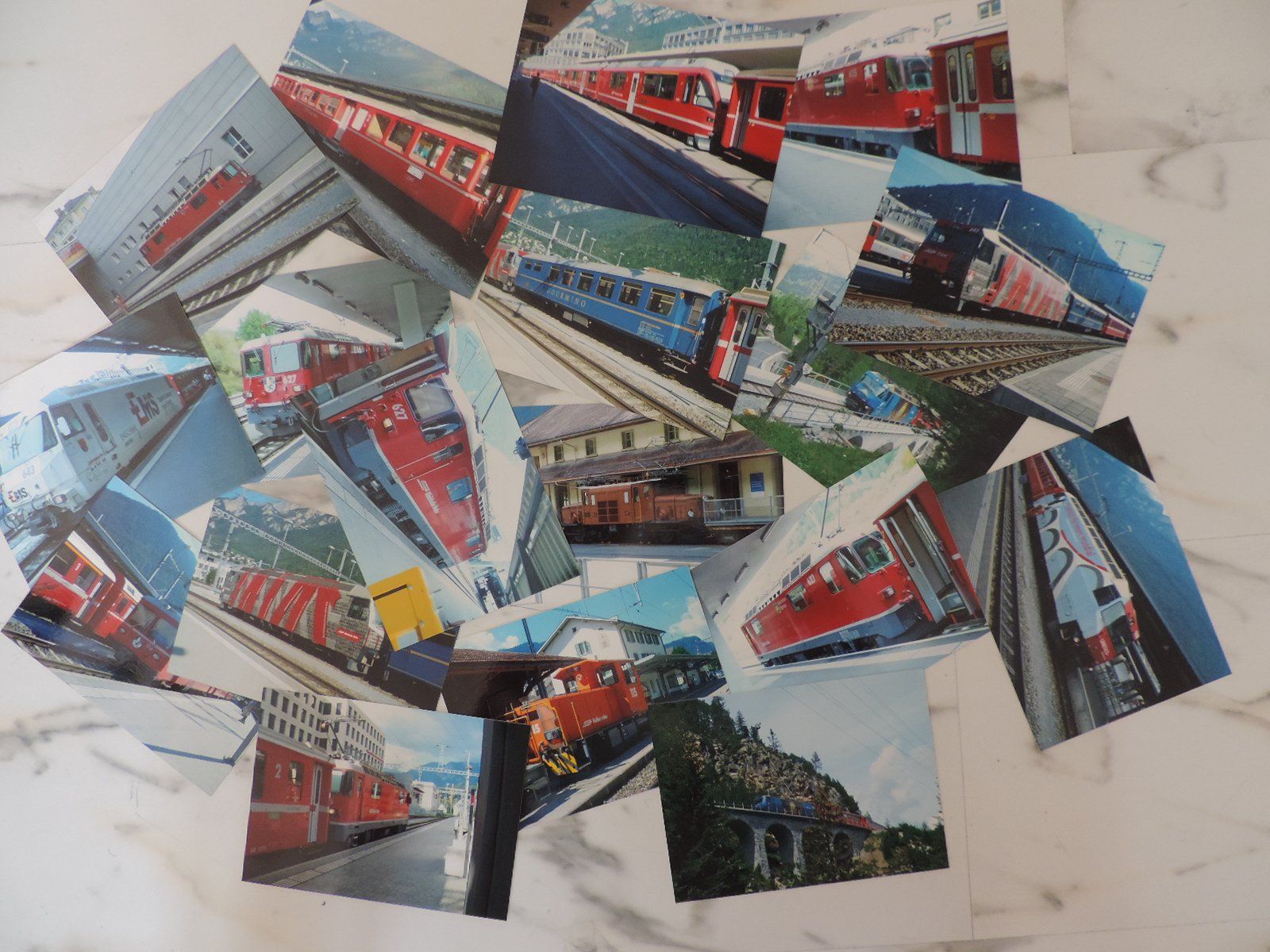 Poster & Bilder: Fotos Rhätische Bahn – Neu (gemäss Beschreibung) aus Steinen von urscathry