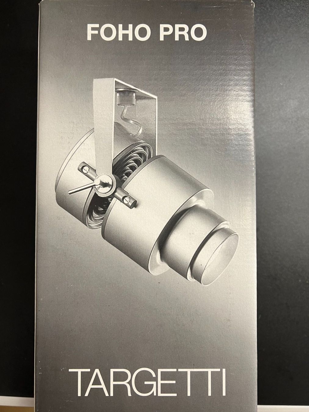 Lampade: TARGETTI FOHO PRO – Nuovo e nell'imballaggio originale da Mägenwil venduto da BackInWhite