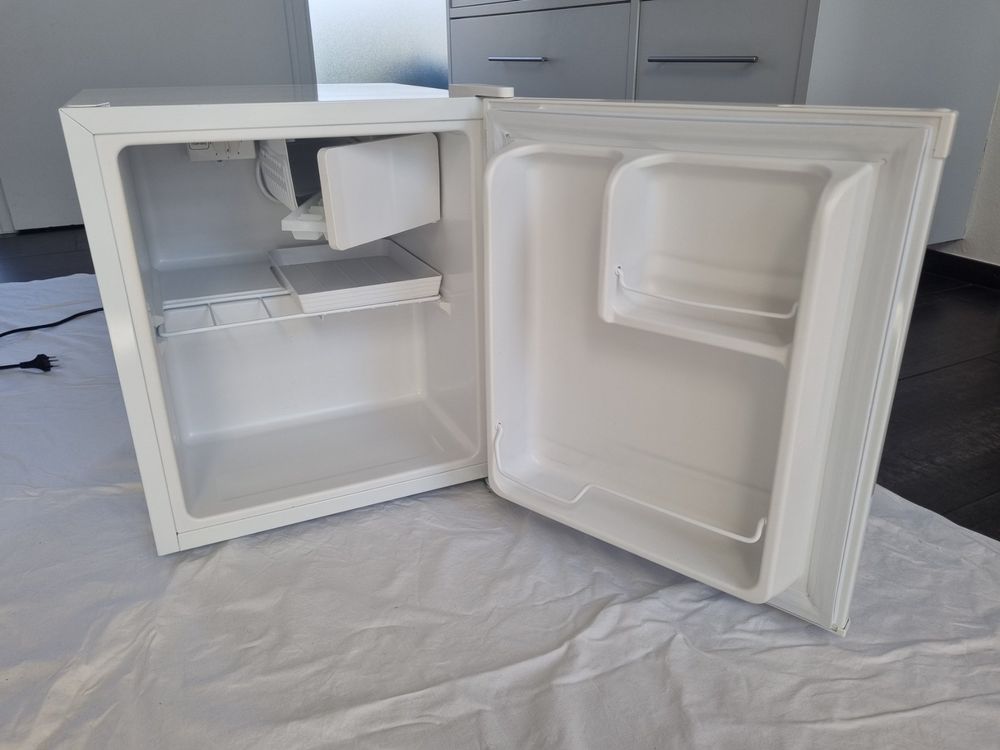 Minibar, kleiner Kühlschrank 44x47x50cm für Airbnb Zimmer Kaufen auf