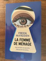Livre LA FEMME DE MÉNAGE de Freida McFadden bon état
