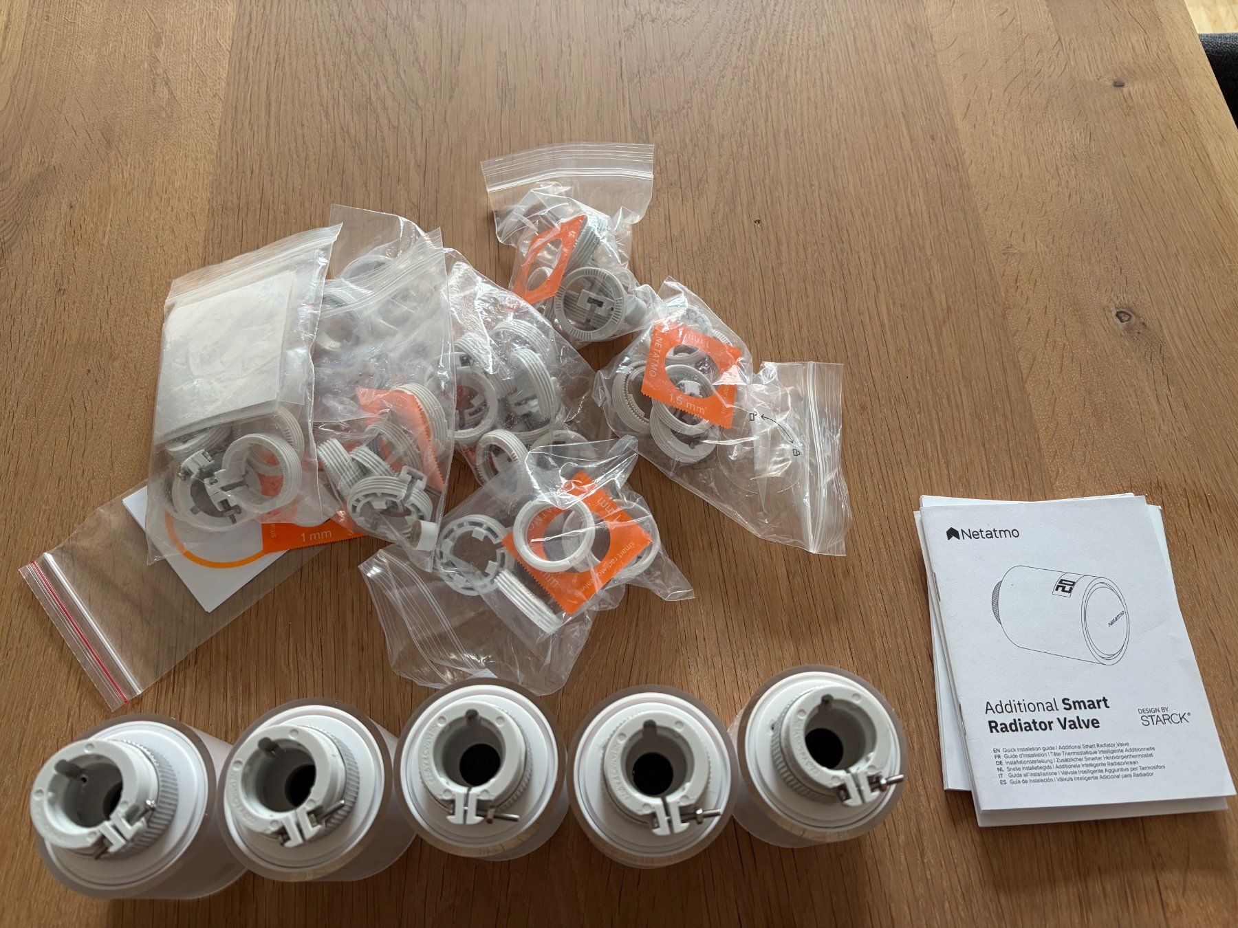 Netatmo Misurare: Netatmo Smartes Heizkörperthermostat Set - 5 Ventile – Usato da Zürich venduto da zamiduri 2