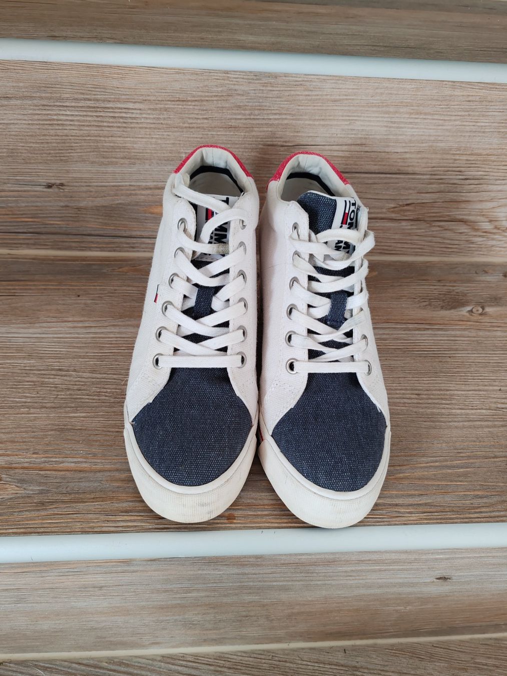 Tommy Hilfiger Scarpe da donna: TOMMY- Hilfiger JEANS Sneakers – Usato da Egnach venduto da bgdo26 1