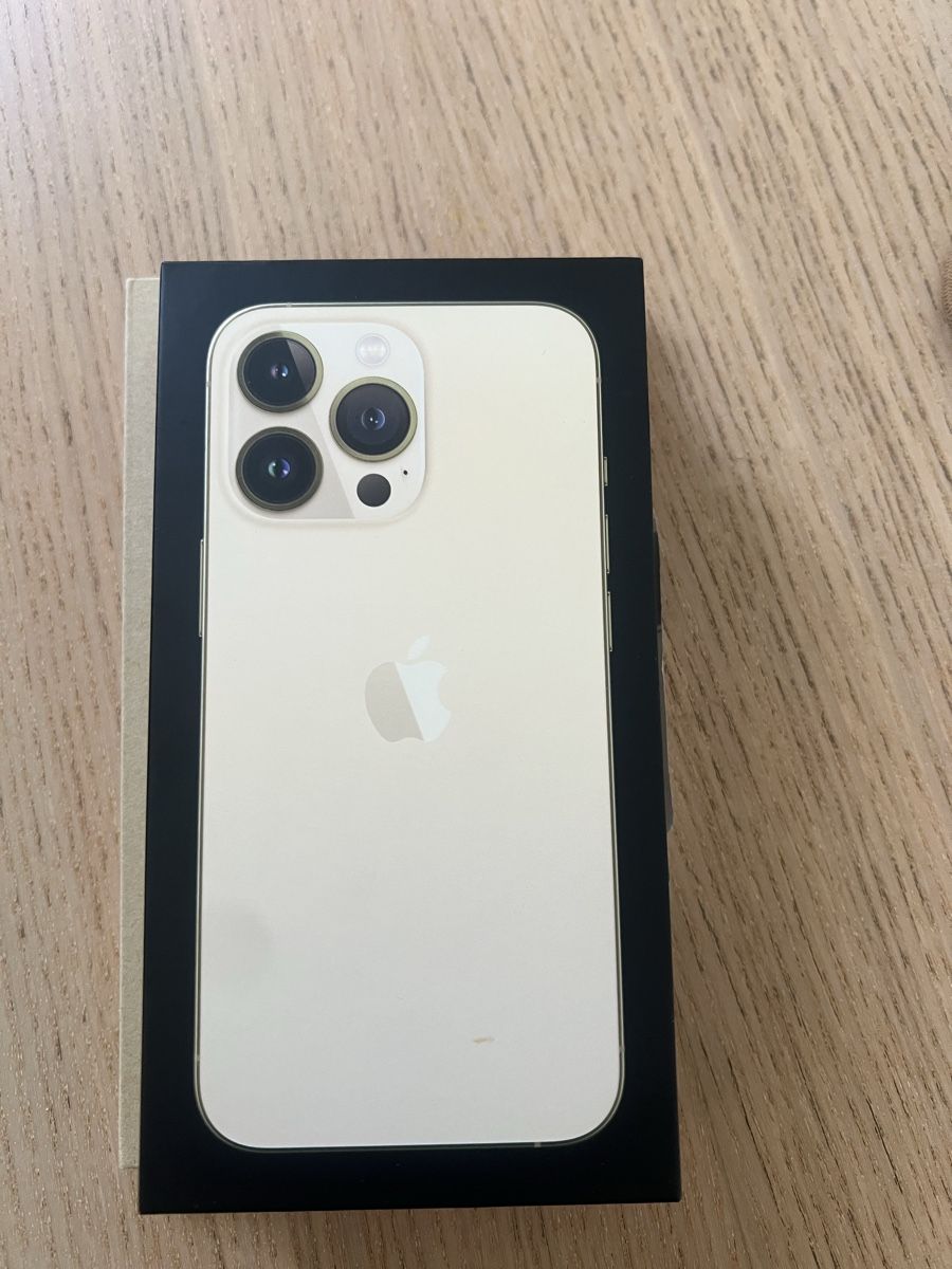 Apple Handys / Smartphones: Apple IPhone 13 Pro Gold mit Zubehör  – Gebraucht aus Unterägeri von angeljusti 7