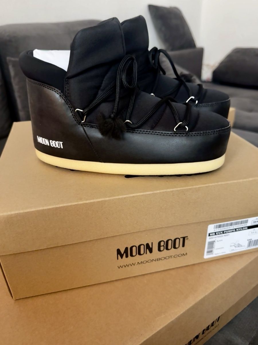 Moon Boot Scarpe da uomo: Moon Boot MB EVX Pumps Nylon schwarz NEU – Nuovo e nell'imballaggio originale da Immensee venduto da ann_k2rk