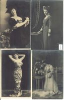 4 AK - Femme - Mode - Frau - Dame