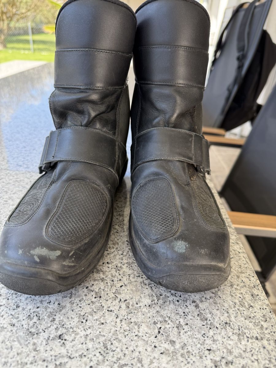 Herrenschuhe: Töffschuhe Daytona Goretex – Gebraucht aus Flaach von Filmklopper87