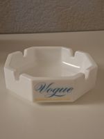Vogue Superslim Cigarette Werbe-Aschenbecher 8-eckig Vintage