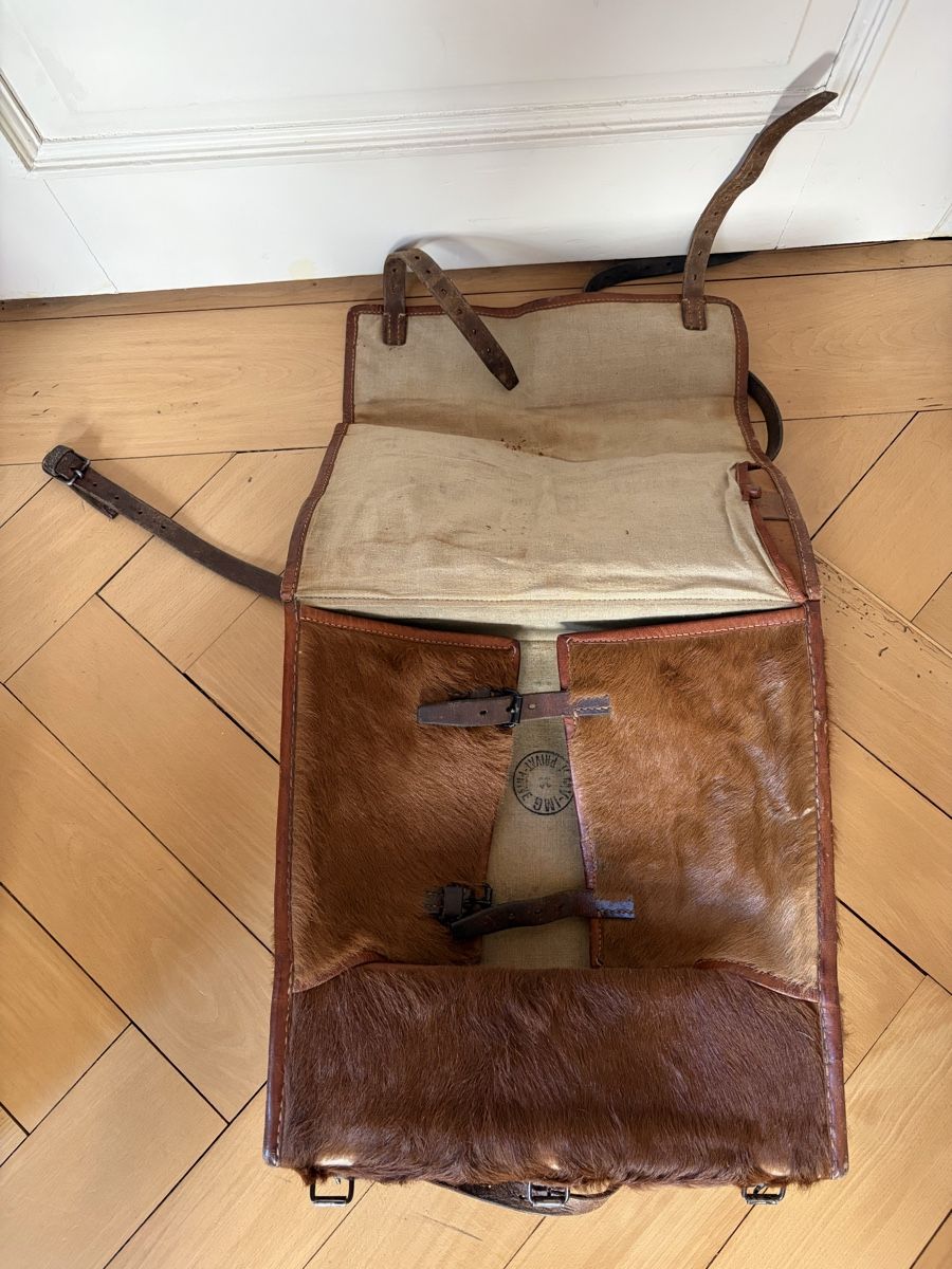 Sacs à dos: VINTAGE LEDERRUCKSACK AUS FELL – D'occasion à St. Gallen par Debi. 8
