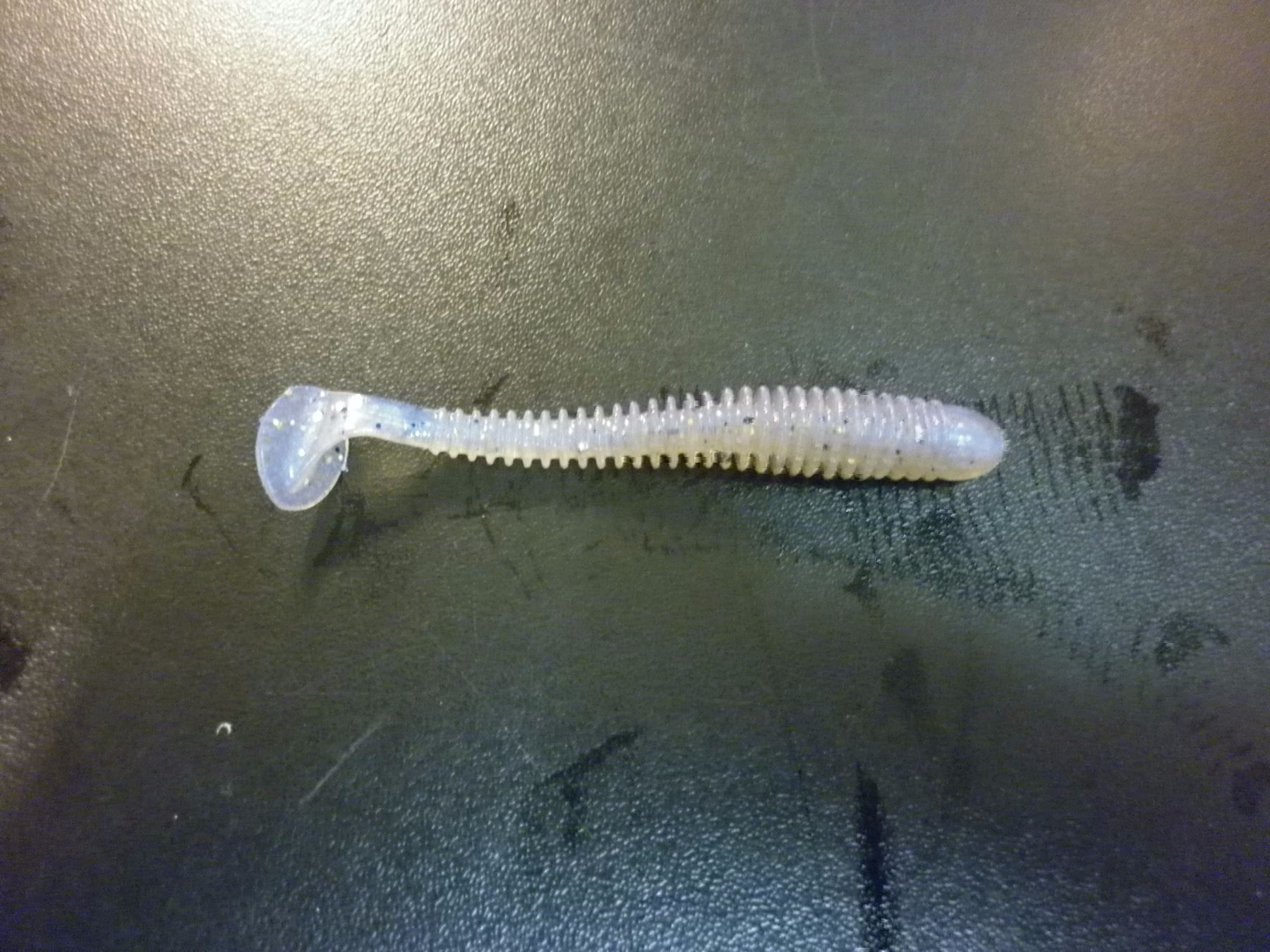 Esche: 5 Vibro Worm Crazy Fish 7,5 cm col. 25 – Nuovo e nell'imballaggio originale da Fribourg venduto da versus702 1