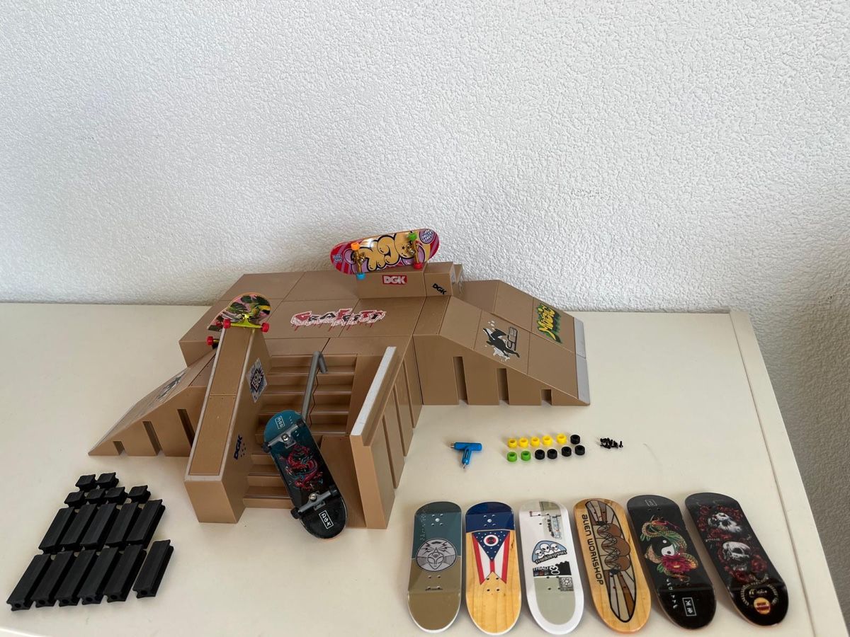 Giocattoli: Finger Skateboard TechDeck mit Park – Usato da Törbel venduto da man_2n22
