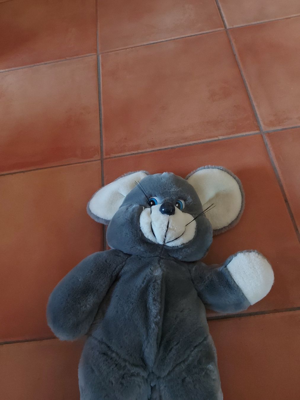 Spielzeuge: Adorable Peluche Souris Grise – Gebraucht aus VUADENS von momy 1