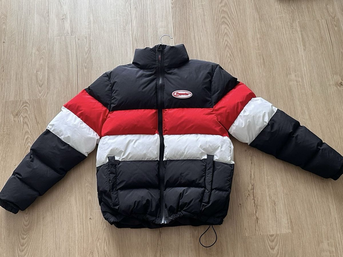 Trapstar Giacche: Trapstar Daunenjacke Winterjacke Gr. M – Usato da Fahrwangen venduto da Racardo10 1