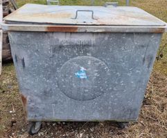 Original Ochsner Kehrichtcontainer aus verzinktem Stahl