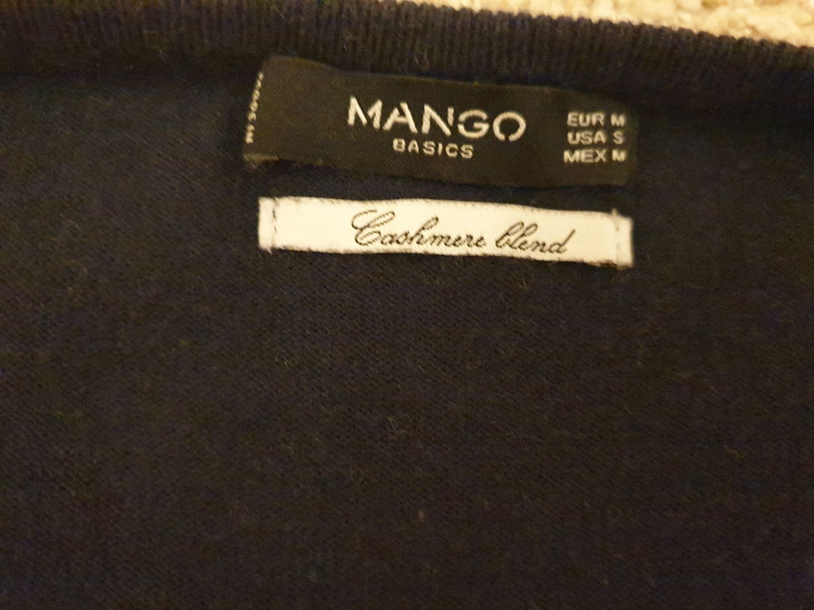 Mango Maglioni & Felpe: Pull léger, Mango, 38, navy, cachemire, viscose, très bon ét – Usato da Neuchâtel venduto da Verenas12 2
