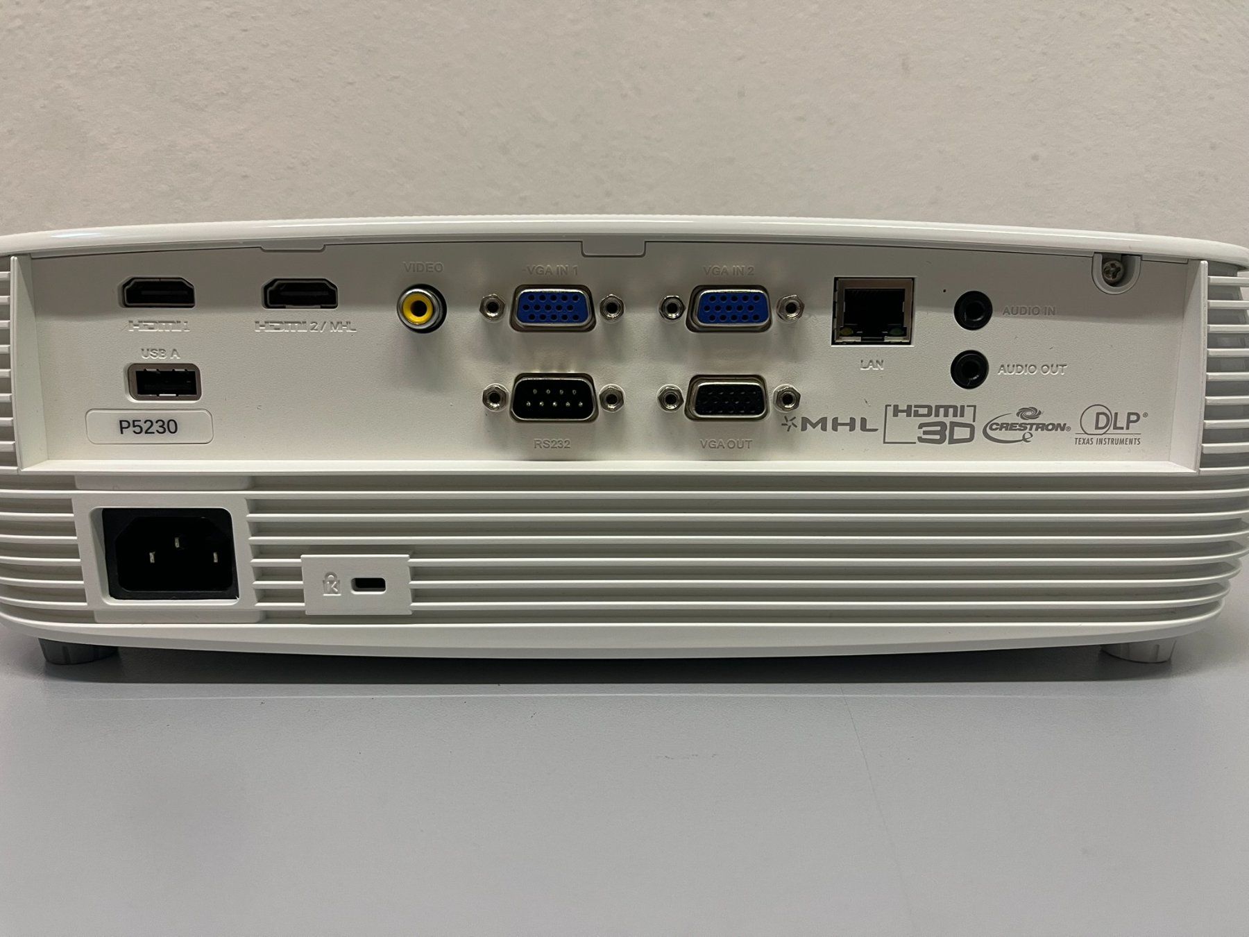 Acer Vidéoprojecteurs: Acer P5230 – D'occasion à Hochdorf par av-electronics 4