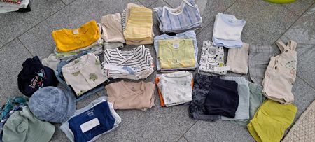 Kinderkleider 50-68, sehr gepflegt!