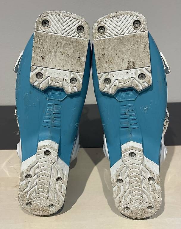 Scarpe da donna: NORDICA Skischuhe Speedmachine J3  – Usato da Therwil venduto da Bridges 3