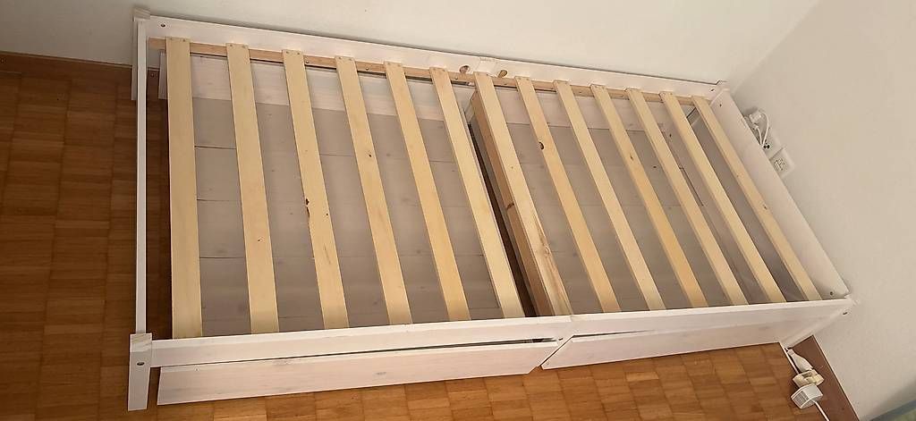Betten: Bettgestell mit Lattenrost 90 x 200cm – Gebraucht aus Wetzikon ZH von fab_wkn9