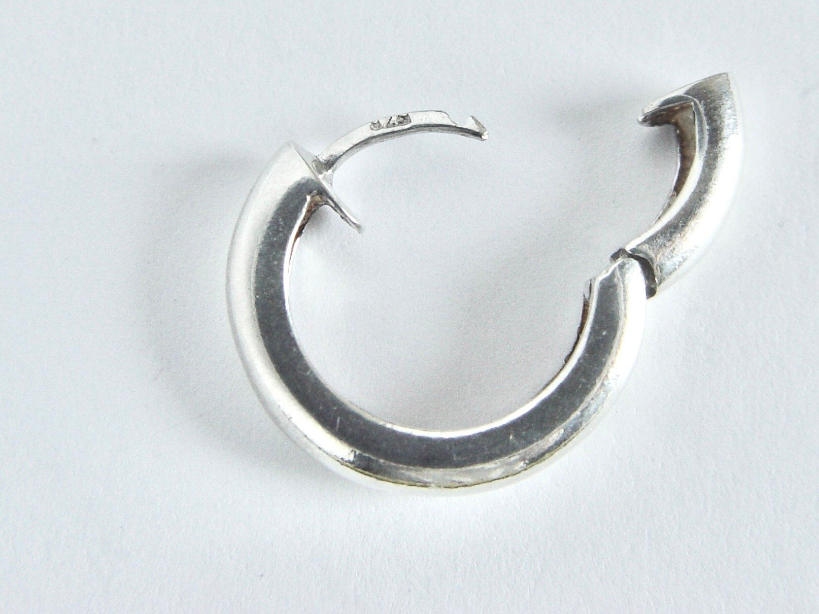 Boucles d'oreille: Einzelner Ohrring aus Silber 925 – D'occasion à Henggart par gernli 2