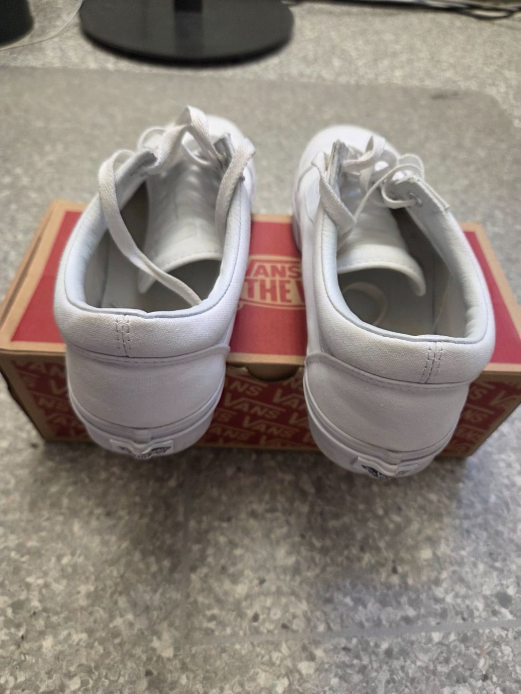 Vans Herrenschuhe: Vans Old Skool - True White 44 – Gebraucht aus Sempach Station von Miss_sixty6 4