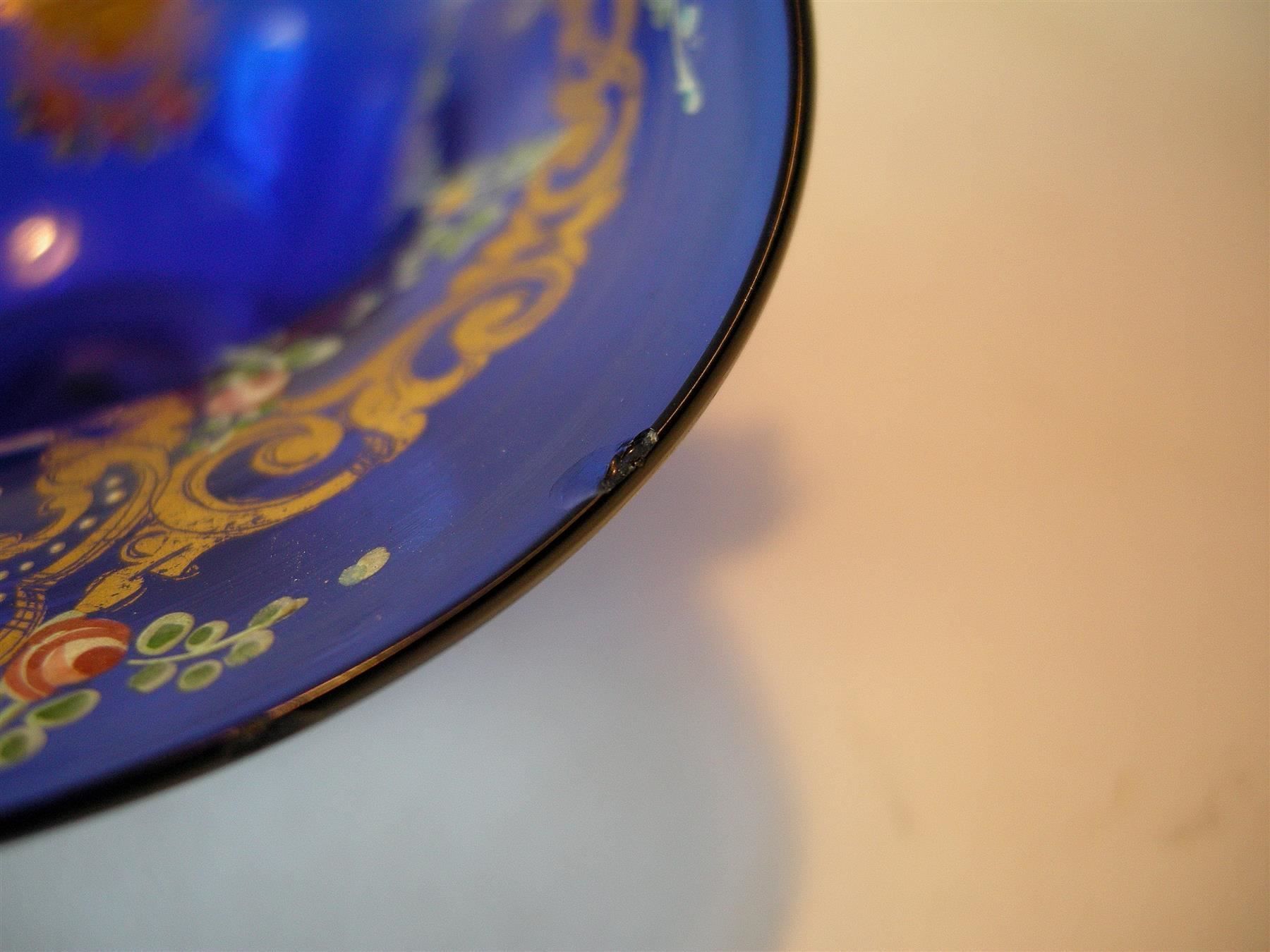 Murano Bicchieri: KORB AUS GLAS MIT FEINER EMAILMALEREI. – Usato da Grandcour venduto da Flowerstyle 9