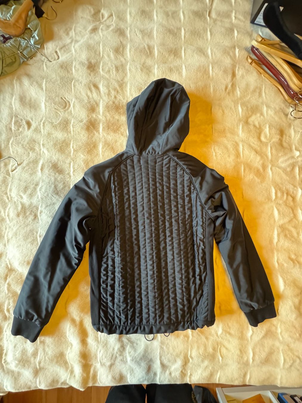 Prada Vestes: Vintage Prada Nylon/Wool Jacket – Brand New – D'occasion à Grund b. Gstaad par ReLuxe 7