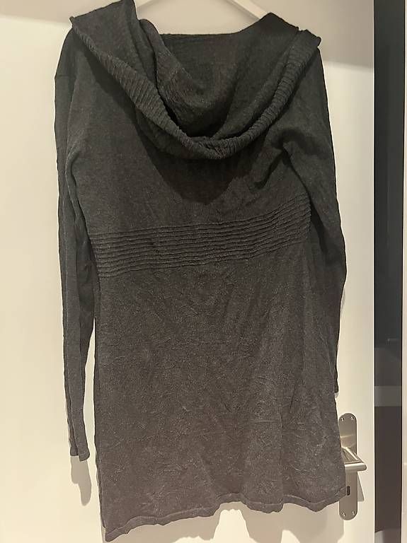 Vestes: Strickjacke Nile – D'occasion à Neftenbach par bebbels69 2